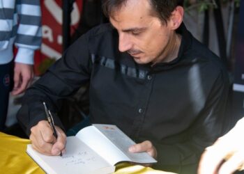 Ο παραμυθάς από την Πέλλα που κατέκτησε το Hollywood με την ιστορία του