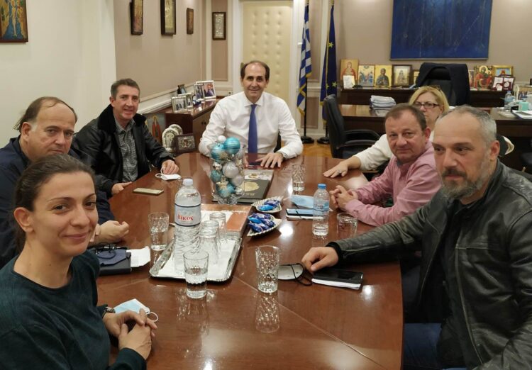 Συνάντηση ΟΛΜΕ-ΔΟΕ-ΟΙΕΛΕ με τον Υφυπουργό Οικονομικών