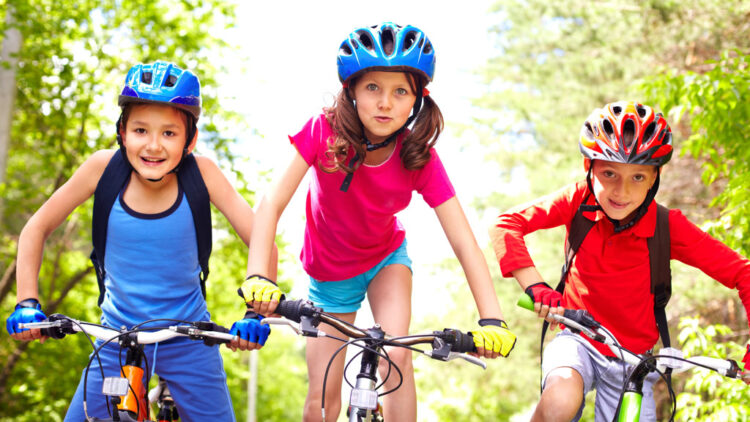 Νέο σποτ της ΕΛ.ΑΣ. για την ασφαλή μετακίνηση των με παιδιών με ποδήλατα (video)