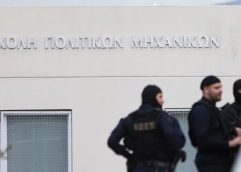 Έφοδος της ΕΛ.ΑΣ στις φοιτητικές εστίες της Πολυτεχνειούπολης – Πέντε συλλήψεις