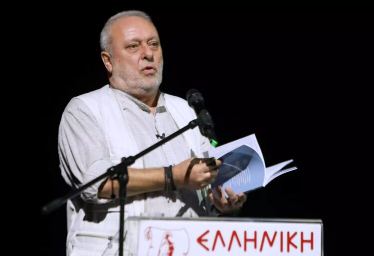 Η ΟΛΜΕ στρέφεται νομικά κατά του Γρηγόρη Ψαριανού για το «Σκουλήκια, αλήτες και αρχιμαφιόζοι καθηγητές»