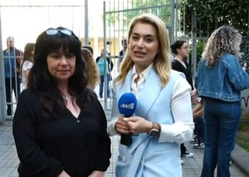Πανελλαδικές 2023: 53χρονη δίνει ξανά εξετάσεις- «Διάβασα μόνη μου, χωρίς καμία βοήθεια»