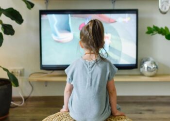 Καταδικάστηκε ο πατέρας που έδειρε την 9χρονη επειδή έβλεπε ακατάλληλα προγράμματα – Την Τετάρτη είχε συλληφθεί