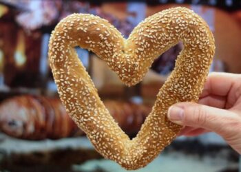 Λύκειο Θεσσαλονίκης μετατράπηκε σε υπαίθριο φούρνο!