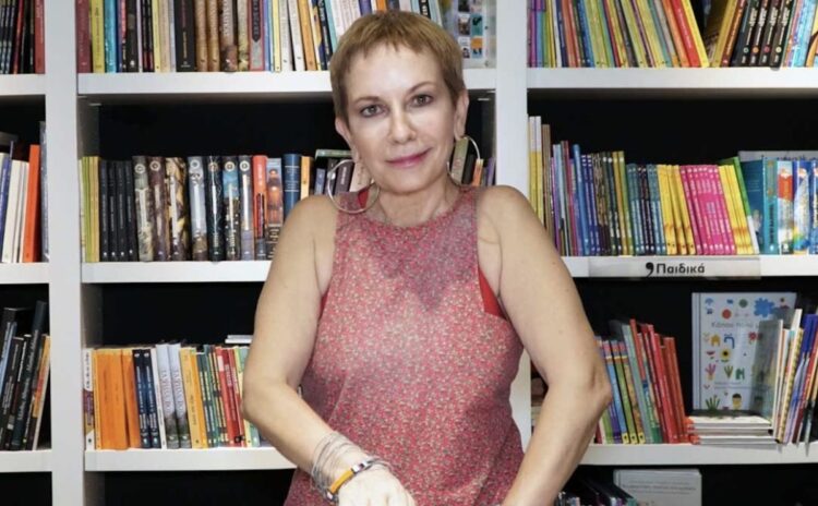 Καθηγήτρια Πανεπιστημίου: «Εφυγα γιατί πουλάνε τους βαθμούς!»