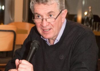 Οικονομική αναβάθμιση των εκπαιδευτικών τώρα! Τα διλήμματα της κάλπης στις 25 Ιουνίου!