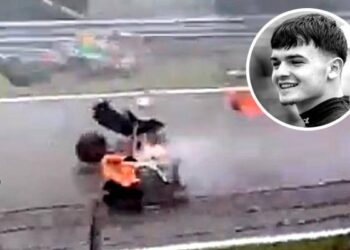 Nεκρός oδηγός στη Formula: Πρόλαβε να σταματήσει αλλά χτυπήθηκε από διερχόμενo, συγκλoνιστικό βίντεo