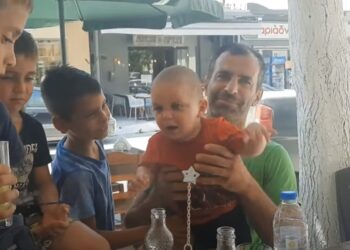 «Κάναμε 5 παιδιά σε 6 χρόνια και συνεχίζουμε για τη κόρη» (video)