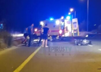 Φρικτό τροχαίο: Συγκρούστηκαν δύο μοτοσικλέτες – Στη ΜΕΘ μια 22χρονη