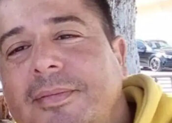 Θρήνος για τον 49χρονο πατέρα 3 παιδιών: ”Έφυγε” την ώρα που έτρωγε σε ταβέρνα με την οικογένειά του