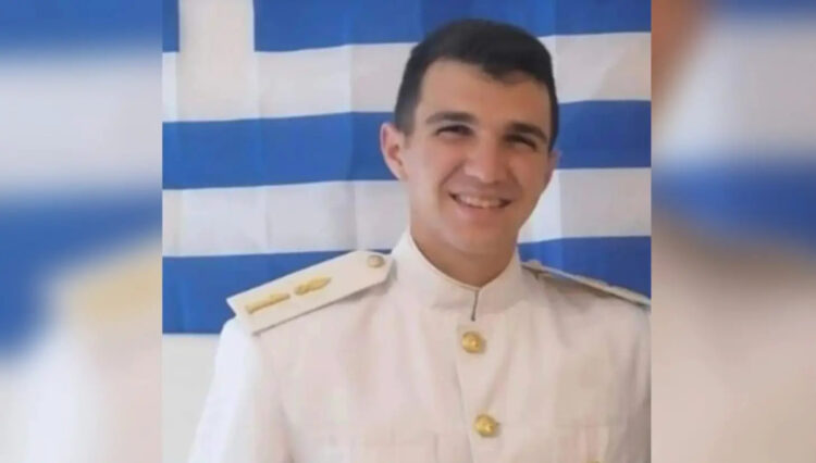 Σπaραγμός για τον 20χρονο Εύελπι που έπεσε Νεκρός εν ώρα στρατιωτικής άσκησης στη Ρεντίνα