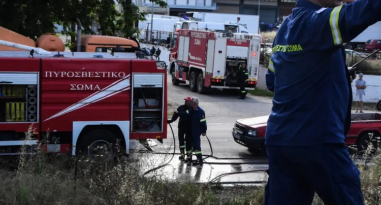 Ασύλληπτη Τραγωδία:  Νεκρός Ξαφνικά πυροσβέστης, την ώρα που έσβηνε φωτιά-Ήταν πατέρας 2 παιδιών