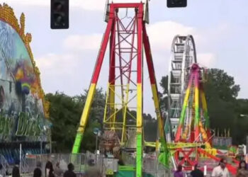 10χρονος εκτοξεύτηκε από παιχνίδι σε λούνα παρκ και έσπασε το κρανίο του (video)