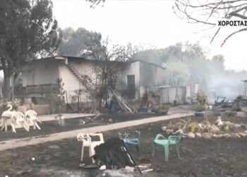 Φωτιά στον Βόλο: Σοκαριστικό βίντεο από το σημείο που απανθρακώθηκε γυναίκα – Έλιωσε το τροχόσπιτο!