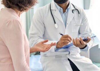 50χρονη ένιωθε αδιαθεσία για καιρό, πήγε για εξετάσεις και έμεινε κάγκελο με αυτό που της ανακοίνωσε