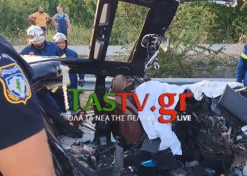 Τρομακτικό βίντεο από το τροχαίο με τους πέντε νεκρούς στην Έδεσσα – Το αυτοκίνητο καρφώθηκε κάτω από την νταλίκα