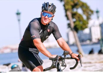 Καίγεται η Αθήνα – Κραυγή απόγνωσης: «Να σταλούν και άλλα εναέρια μέσα. Τώρα όμως»