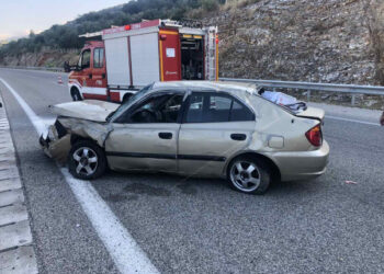 Σοβαρό τροχαίο ατύχημα στην Ιόνια Οδό – Οικογένεια οι επιβαίνοντες στο Ι.Χ