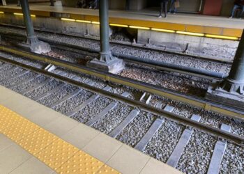 Βικτώρια-Πριν Λίγο: Νεκρή η γυναίκα που έπεσε στις γραμμές του ηλεκτρικού