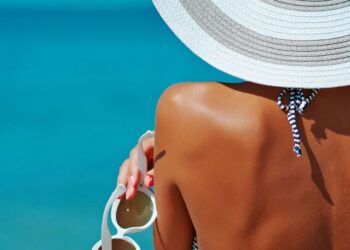 Έλυσαν το μυστήριο με την ηλιοθεραπεία – Ανακάλυψαν τι συμβαίνει με το μαύρισμα