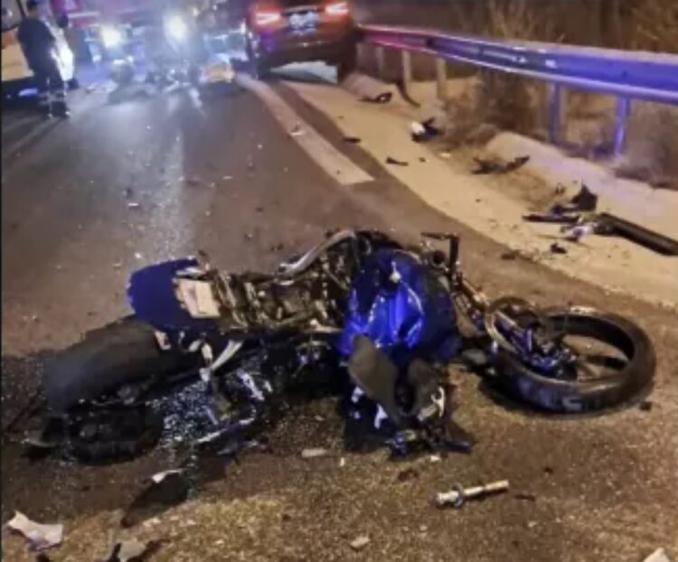 Φρικτό τροχαίο με μηχανή-Νεκρός ο 20χρονος οδηγός