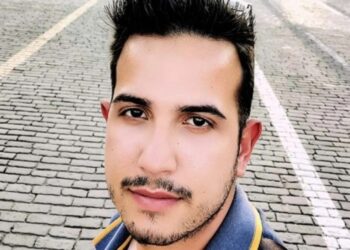 Θρήνος για τον νεκρό βιρτουόζο του κλαρίνου Κώστα Έξαρχο – «Ήσουν μικρός για να φύγεις»