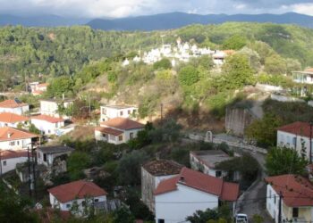 Το αμαρτωλό Ελληνικό χωριό όπου οι άντρες συζούσαν με σύζυγο και ερωμένη