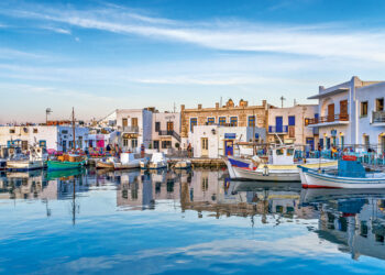 Πάρος: Τεχνίτης πήγε με κοροναϊό για εργασίες – Έσπασε το σπίτι όταν ο εργοδότης του ζήτησε να αποχωρήσει