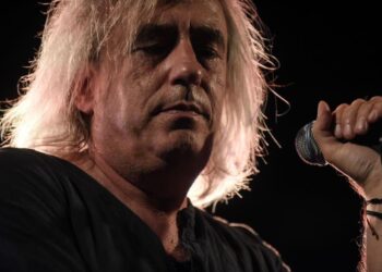 Blue Horizon – Αγγελάκας: «Κάποτε η κραυγή “άνθρωπος στη θάλασσα!” υποχρέωνε την κοινότητα να σώσει αυτόν πού βρισκόταν σε κίνδυνο»