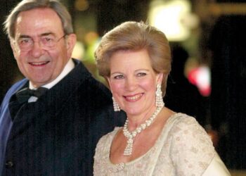 Χαμογελά ξανά & μετακομίζει: Αυτή είναι η νέα, υπερλούξ μεζονέτα της Άννας Μαρίας στην Ελλάδα – Ποιους θα έχει γείτονες