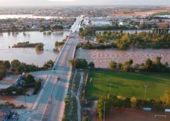 Συγκλονιστικό βίντεο: Η πλημμυρισμένη Λάρισα από ψηλά