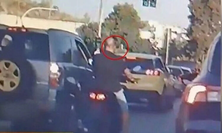 Αθήνα: Βίντεο ντοκουμέντο από την σκληρή επίθεση τσαντάκηδων εις βάρος νεαρής