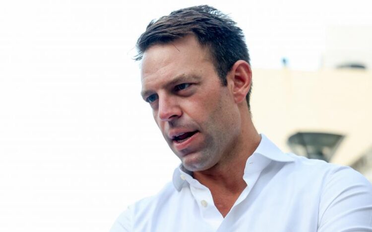 Στέφανος Κασσελάκης: Προσευχόμουν στον Όσιο Δαυίδ να μην είμαι γκέι (video)