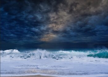 Έφτασε η Κακοκαιρία! «Περιμένουμε πολύ νερό»: Που θα Χτυπήσει η «ψυχρή λίμνη»