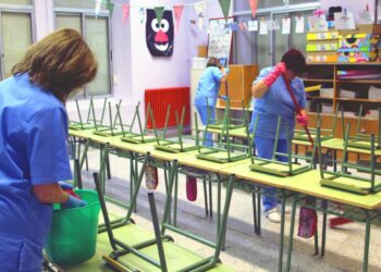 Καταργούνται οι Σχολικές Επιτροπές: Προς κατάργηση τα ΝΠΔΔ των Δήμων – Τι θα γίνει με το προσωπικό και τις αρμοδιότητές τους