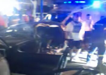 Τρομακτικό τροχαίο στο Πόρτο Ράφτη: Ένας νεκρός και τρεις τραυματίες – Στις φλόγες τα αυτοκίνητα (φωτο)