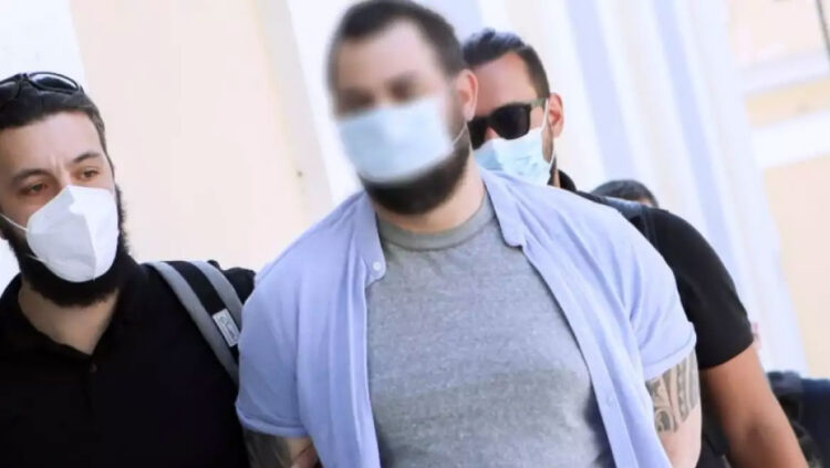 Ο γνωστός παίκτης ριάλιτι στο Εφετείο: «Έχω βγάλει μέχρι και 18 χιλιάδες ευρώ από συνοδεία ανδρών »