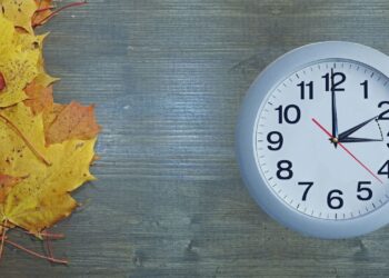 Αλλαγή ώρας – Μην ξεχαστείτε: Πότε θα γυρίσουμε τελικά τους δείκτες μια ώρα πίσω;