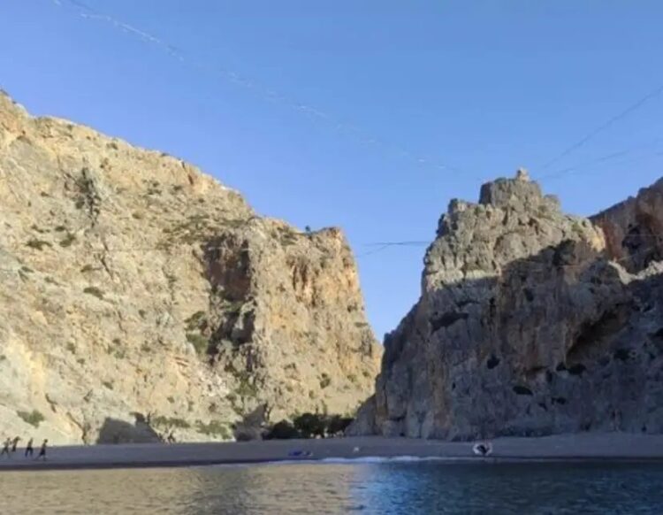 Νεκρός 38χρονος που έκανε εξτρίμ σπορ σε φαράγγι – Γλίστρησε από τα σκοινιά και έπεσε στο κενό [Φωτογραφίες]