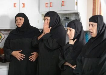 Φόνοι στο Καμπαναριό: Αντιδράσεις για τη σειρά και ανακοινώσεις από παλαιοημερολογίτες και «Νίκη»