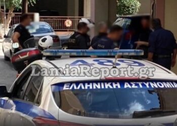 Γονείς πλάκωσαν στο ξύλο μαθητές που είχαν επιτεθεί στα παιδιά τους
