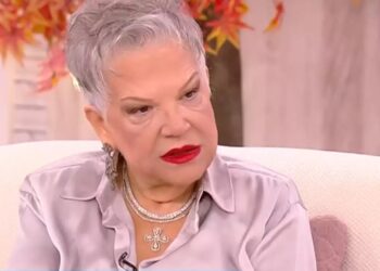 “Υπάρχει καρκίνος στο στήθος μου… Το ξάφνιασμα ήταν πάρα πολύ μεγάλο”