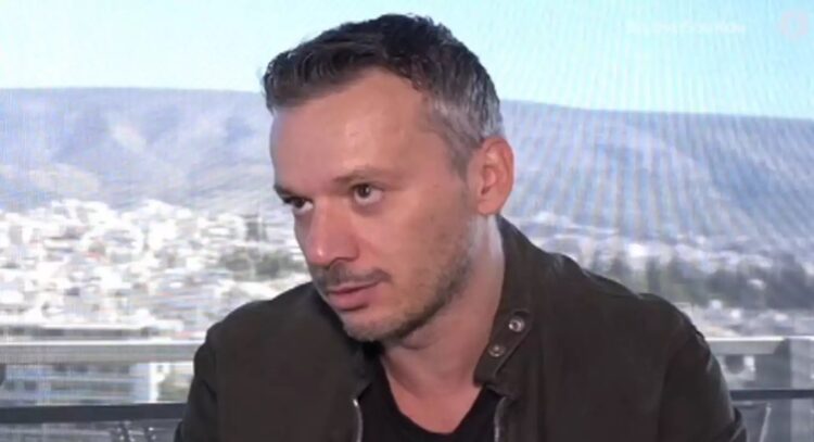 Ο νέος Δήμαρχος έδειξε… τα γεvvητικά του όργανα ενώ χόρευε ζεϊμπέκικο (video)