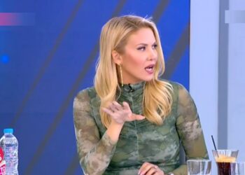 Μαθητής καταγγέλλει επίθεση από 3 συμμαθητές του μέσα σε λεωφορείο – «Έτρωγα κλωτσιές»