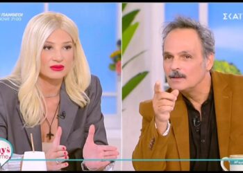 Φαίη Σκορδά – Χαμός στον αέρα με τον Σταμάτη Γαρδέλη: «Βγάλε το ακουστικό να μιλήσουμε»
