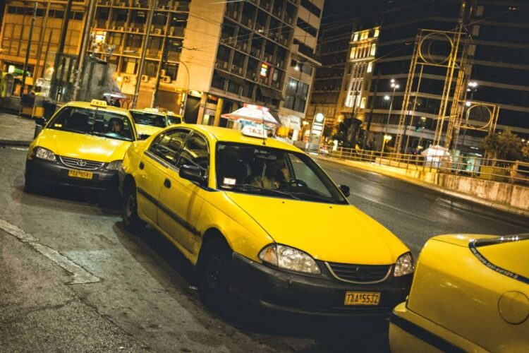 Market Pass: Νέα απάτη στο Γαλάτσι με ταξιτζή – Πώς τον «έπιασαν στον ύπνο» και ξάφρισαν €12.000 από λογαριασμό του