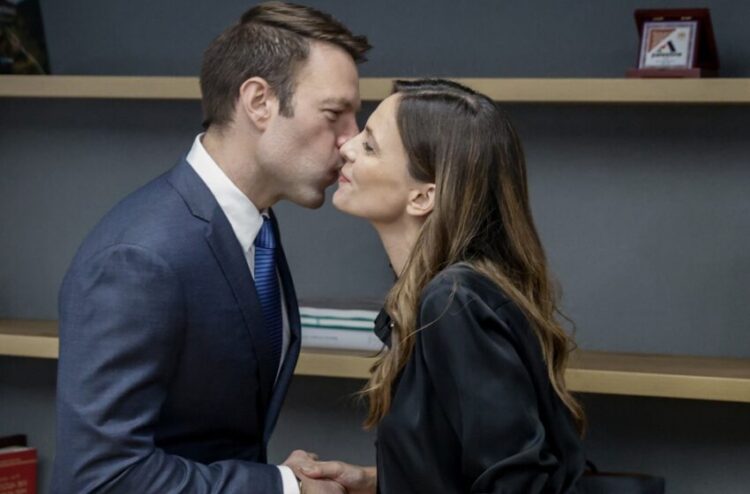Η αλήθεια για το φιλί του Κασσελάκη στην Αχτσιόγλου
