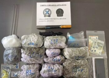 Έρευνα στο σχολείο του 16χρονου που βρέθηκε με χασίς και κοκαΐνη – Οι σκέψεις των αστυνομικών στο Αίγιο