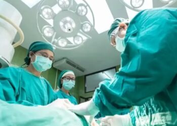 Κέρκυρα: «Άκουσα το ράψιμό μου, είδα τον θάνατο με τα μάτια μου» περιγράφει η γυναίκα που χειρουργήθηκε χωρίς αναισθησία