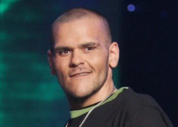 Θηρίο για την απώλεια κιλών: «Ήμουν 240, έκανα γαστρικό μανίκι πριν 17 χρόνια»